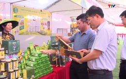 Phiên chợ nông sản an toàn - Kết nối sản vật, lan tỏa bản sắc