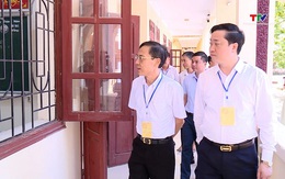 Phó Chủ tịch UBND tỉnh Đầu Thanh Tùng kiểm tra công tác tổ chức thi tuyển sinh vào lớp 10 THPT