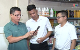 Tháo gỡ điểm nghẽn trong chi trả an sinh không dùng tiền mặt 