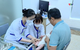 Tiêm vắc xin đầy đủ để phòng bệnh viêm não Nhật Bản