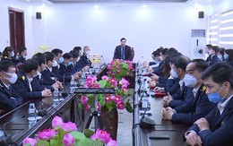 Phó Bí thư Thường trực Tỉnh uỷ chúc Tết Cục thuế Thanh Hoá và Cục Hải quan Thanh Hoá