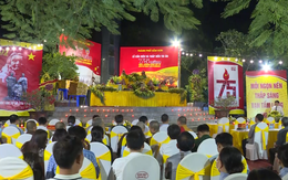 Thành phố Sầm Sơn tổ chức lễ cầu siêu, thắp nến tri ân và kỷ niệm 75 năm ngày Thương binh Liệt sĩ