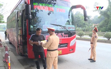 Tăng cường kiểm soát vận tải hành khách dịp cuối năm