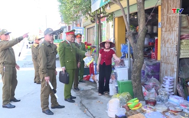 Giải toả hành lang giao thông dịp giáp Tết Nguyên Đán