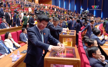 Ban Chấp hành Trung ương Đảng khóa XIV có 200 Ủy viên