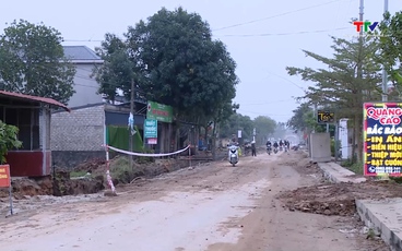 Đảm bảo an toàn giao thông khi thi công nâng cấp đường qua xã Quảng Ngọc