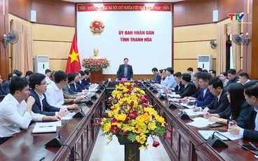 Tập trung tháo gỡ khó khăn, đẩy nhanh tiến độ thực hiện 
các dự án quan trọng trong lĩnh vực đường sắt