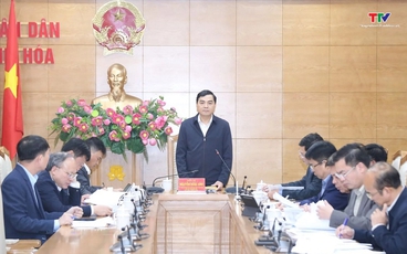 Chủ tịch UBND tỉnh nghe báo cáo tiến độ các dự án