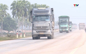 Siết chặt kiểm soát phương tiện vận chuyển đất trên quốc lộ 47B