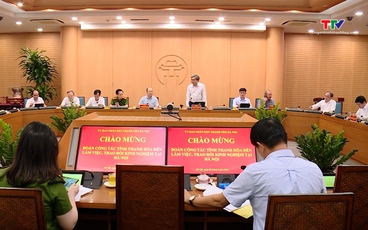 Trao đổi kinh nghiệm hiện đại hóa quản trị hành chính 
và phát triển hệ sinh thái đổi mới sáng tạo