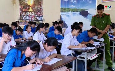 Đổi mới giáo dục pháp luật trong học đường