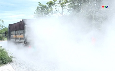 Công trình thi công kéo dài gây ô nhiễm môi trường