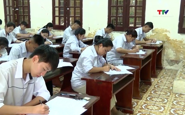 Số lượng điểm 10 môn Toán thi tốt nghiệp THPT 2026 tăng mạnh