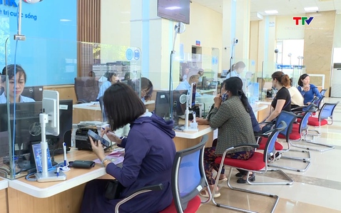 Từ 1/1/2026, ngừng giao dịch ngân hàng bằng hộ chiếu