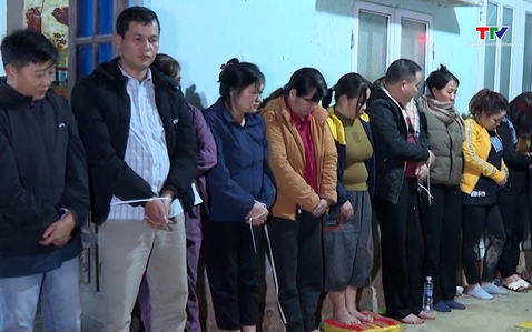 Triệt xóa sới bạc, bắt giữ 15 đối tượng