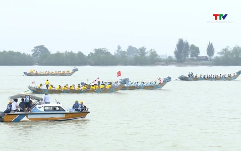 Đặc sắc Lễ hội cầu ngư - bơi trải thành phố Sầm Sơn năm 2025