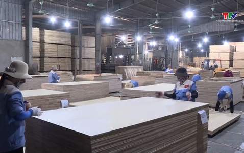 Phấn đấu tăng trưởng GDP năm 2026 từ 10% trở lên