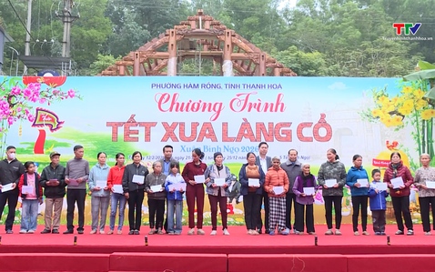 Khai mạc ''Tết xưa, làng cổ'' Xuân Bính Ngọ