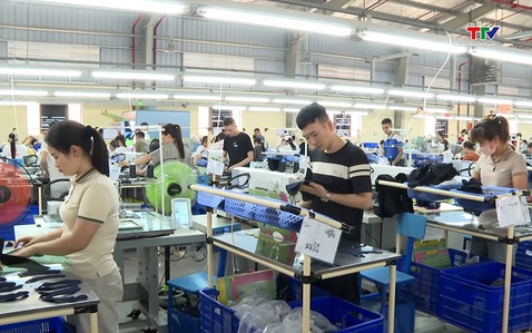 Giữ nhịp tăng trưởng sản xuất kinh doanh