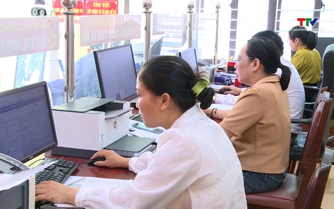 Thiếu cán bộ - điểm nghẽn trong thực hiện nhiệm vụ ở chính quyền cấp xã