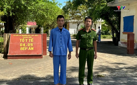 Thực hiện cai nghiện bắt buộc đối với hot tiktoker Long “chín ngón”