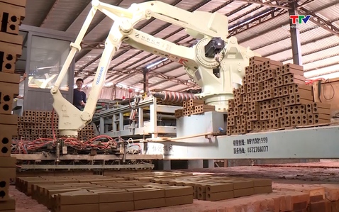 Ưu tiên vốn tín dụng hỗ trợ khu vực kinh tế tư nhân   