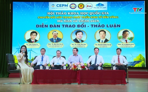 Chuyển đổi kép trong phát triển kinh tế bền vững