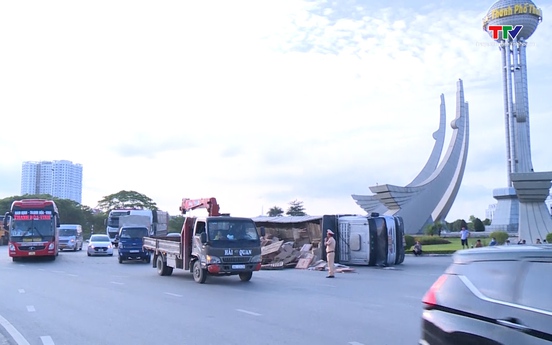 Cần sớm có biện pháp xử lý các điểm tiềm ẩn nguy cơ mất an toàn giao thông tại thành phố Thanh Hoá