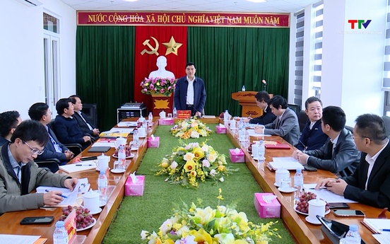 Chủ tịch Ủy ban Nhân dân tỉnh làm việc với Sở Nội vụ