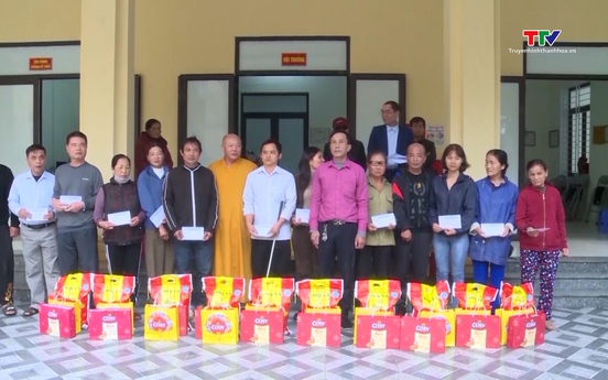 Khơi dậy tinh thần thi đua yêu nước trong toàn dân