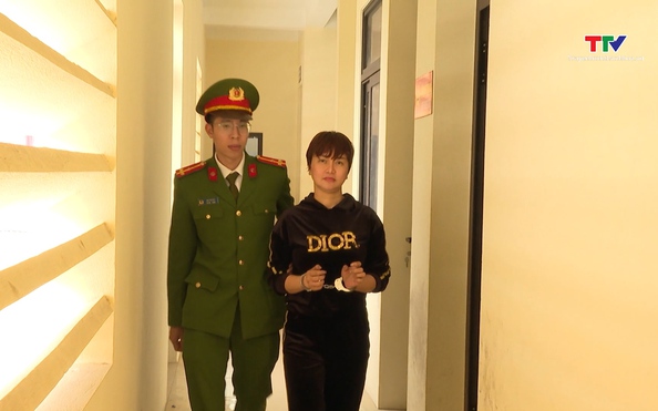 Công An Hải Phòng Phát Hiện Nhiều Vụ Tàng Trữ Ma Túy và Pháo Trong Đợt Tuần Tra 10 Công An Hải Phòng Phát Hiện Nhiều Vụ Tàng Trữ Ma Túy và Pháo Trong Đợt Tuần Tra