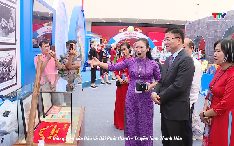 Phóng sự: Ấn tượng không gian triển lãm “Thanh Hoá - Khát vọng thịnh vượng”