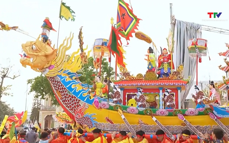 Ký sự: Qua miền lễ hội xứ Thanh